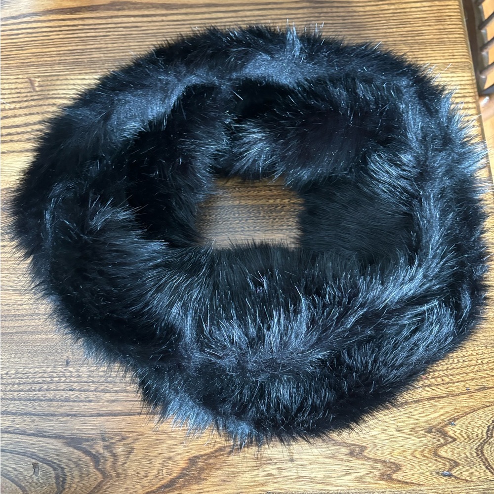 Faux fur scarf
